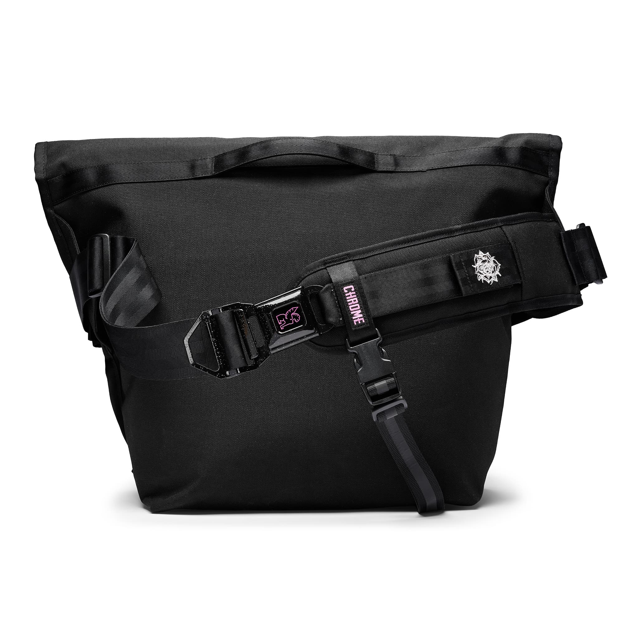 The back of the Citizen 15L in Rio Rose Black #color_rio rose black