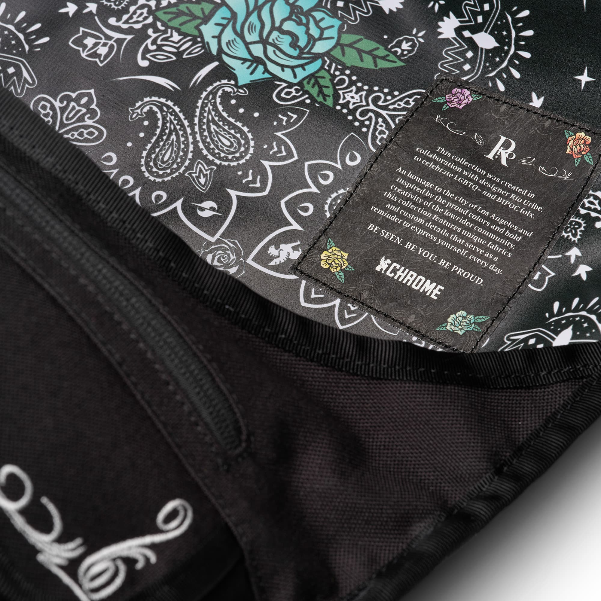 Patch on the inside of the Citizen 15L in Rio Rose Black #color_rio rose black