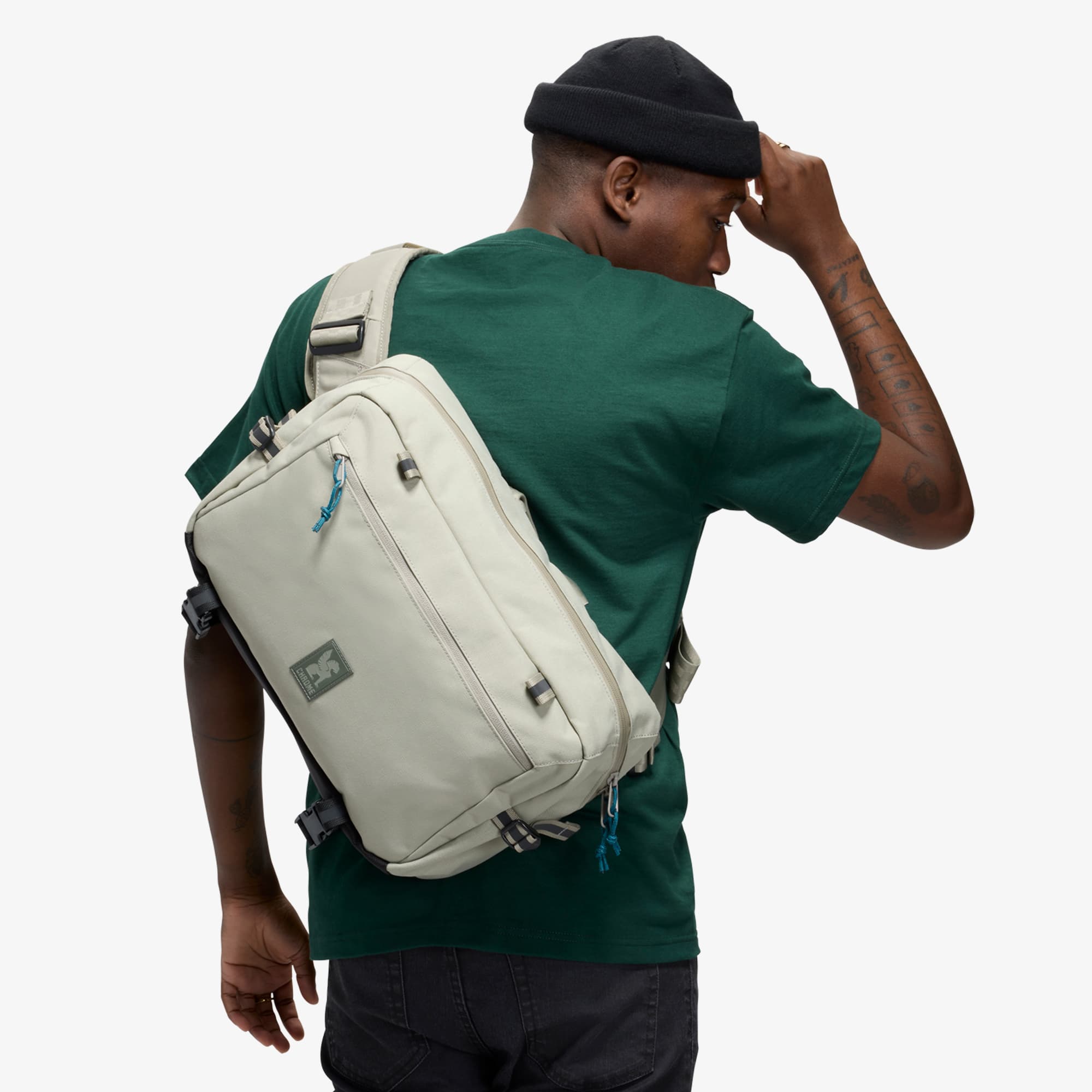 Man wearing the Kadet Max in Sage #color_sage